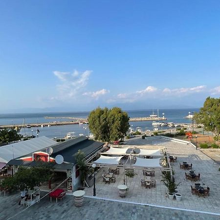 Grand Apartments Nea Koroni Eksteriør billede
